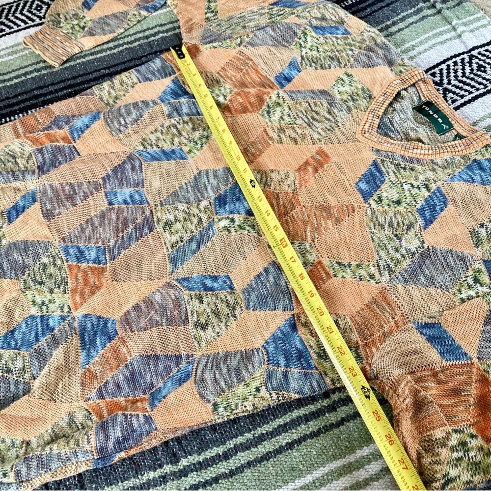 Vintage Tundra Geometric Patchwork Pattern Sweate… - image 2